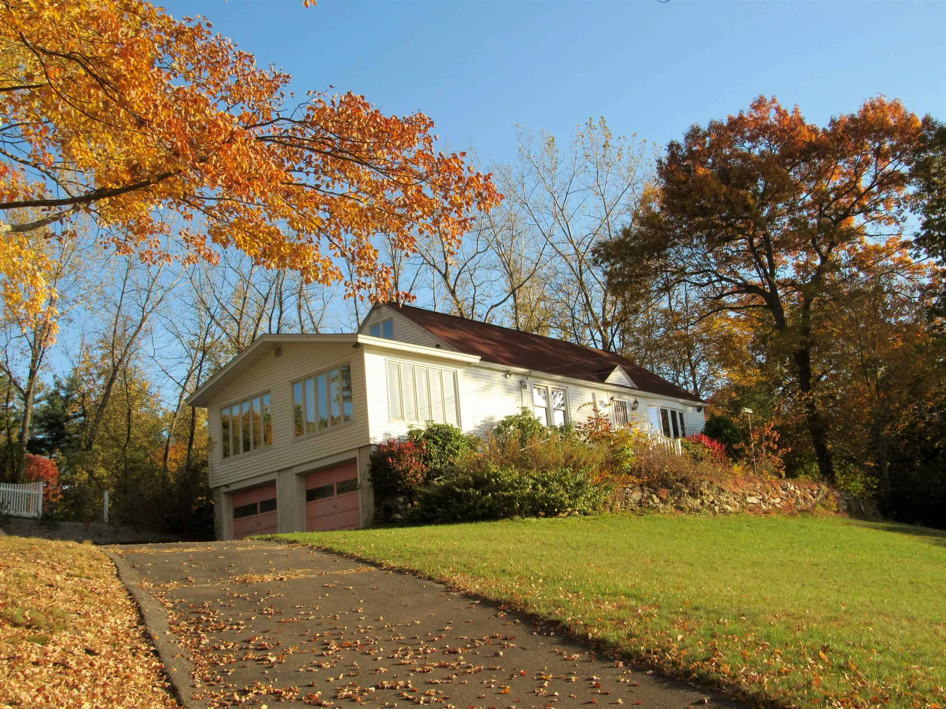 163 Whitney Avenue Manchester NH 03104