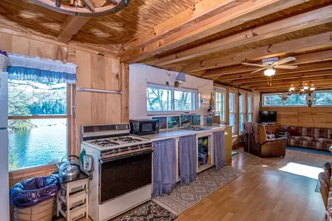 2543 Westside Lake Road Maidstone VT 05905