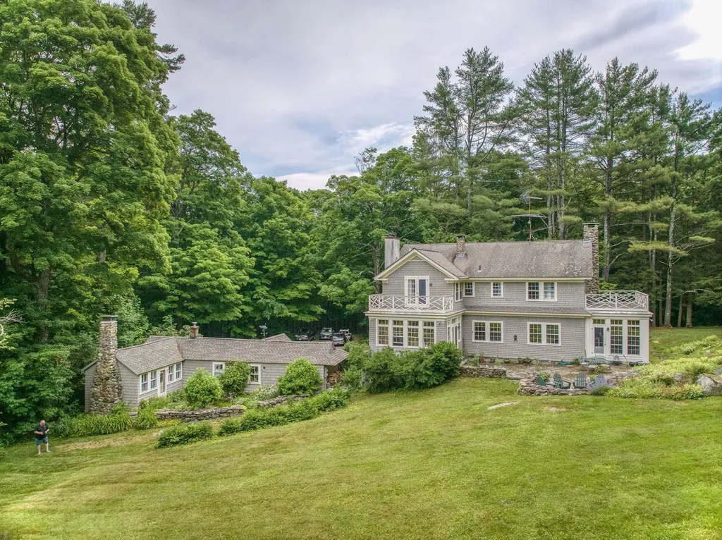 115 Town Line Road Francestown NH 03043