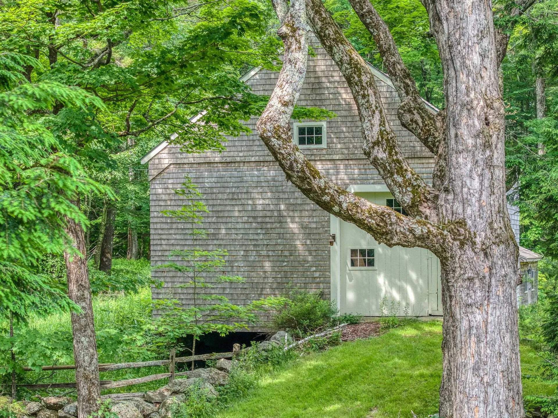 115 Town Line Road Francestown NH 03043