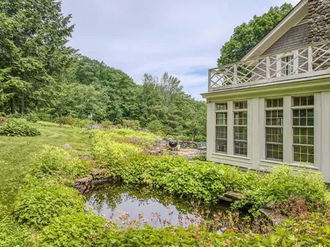 115 Town Line Road Francestown NH 03043