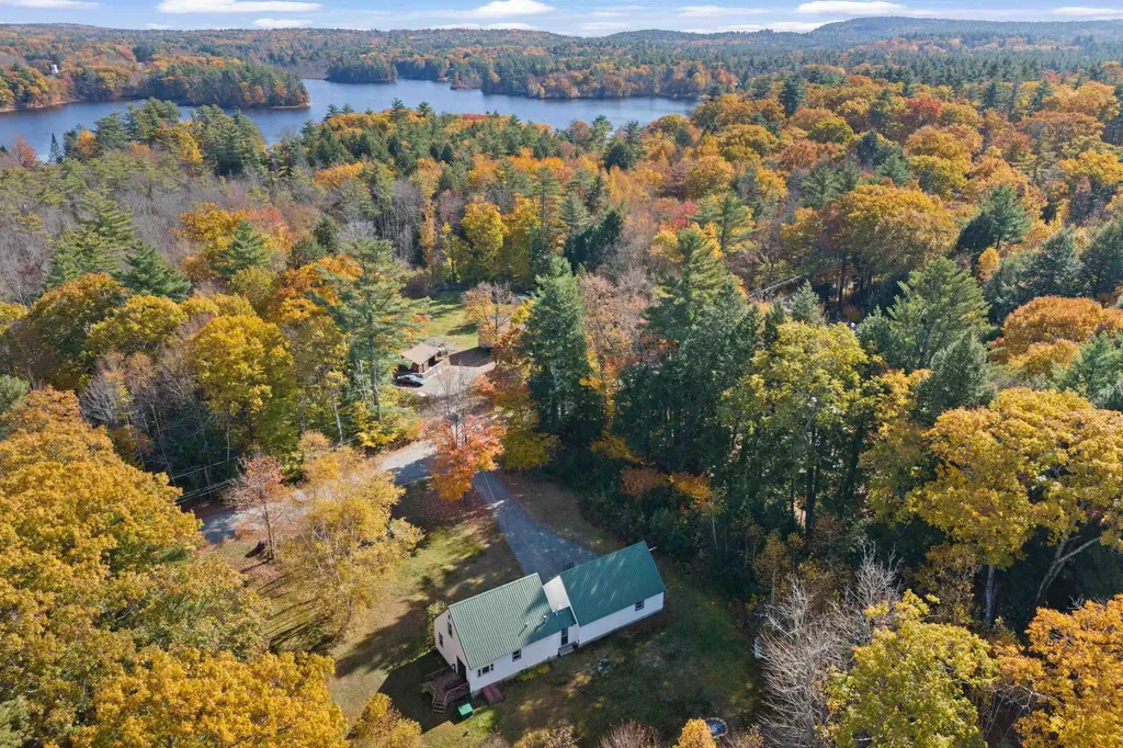 50 Harvey Lake Road Northwood NH 03261