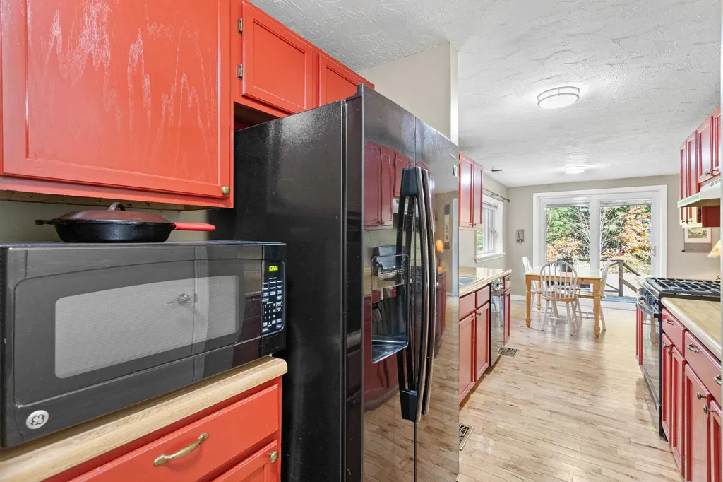 50 Harvey Lake Road Northwood NH 03261