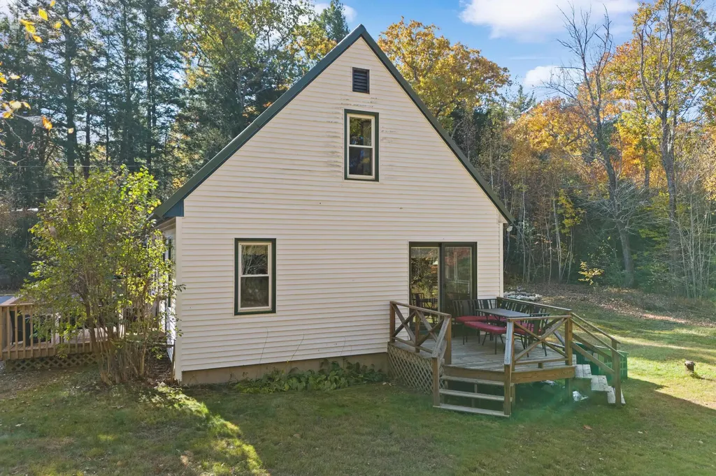 50 Harvey Lake Road Northwood NH 03261