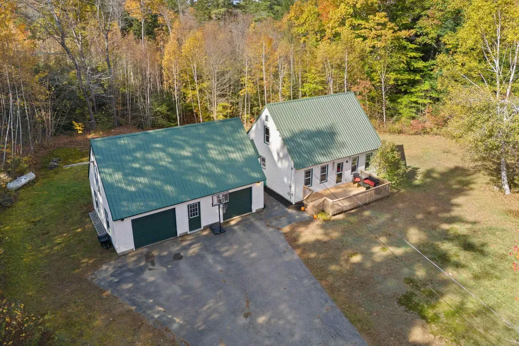 50 Harvey Lake Road Northwood NH 03261