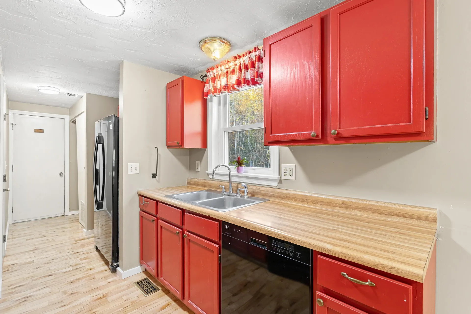 50 Harvey Lake Road Northwood NH 03261