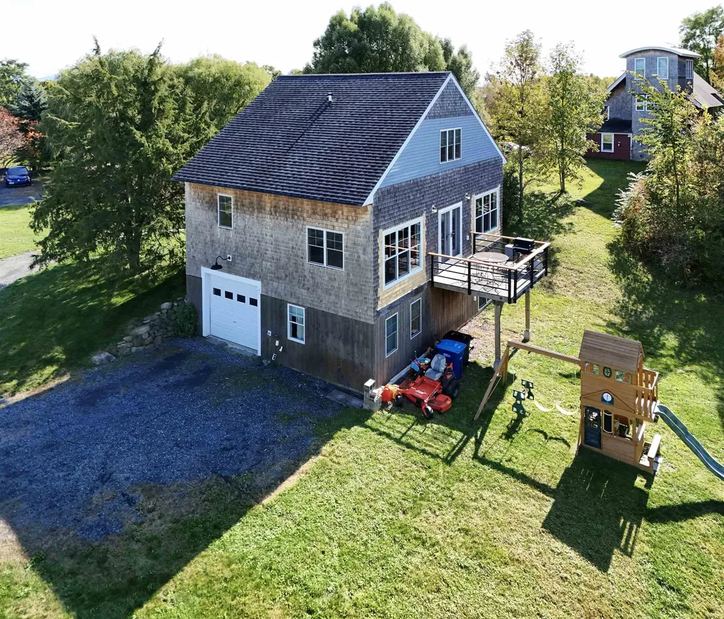 110 Watson's Ridge North Hero VT 05474