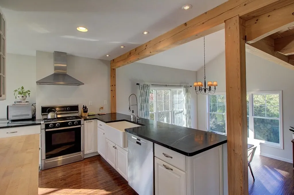 110 Watson's Ridge North Hero VT 05474