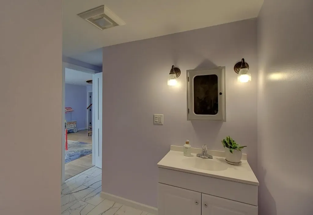 110 Watson's Ridge North Hero VT 05474