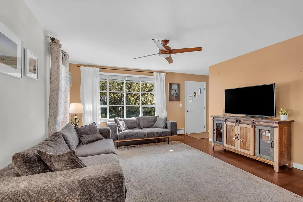 134 Brunelle Avenue Manchester NH 03103