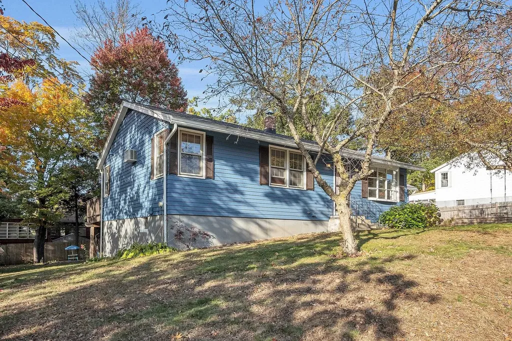 134 Brunelle Avenue Manchester NH 03103
