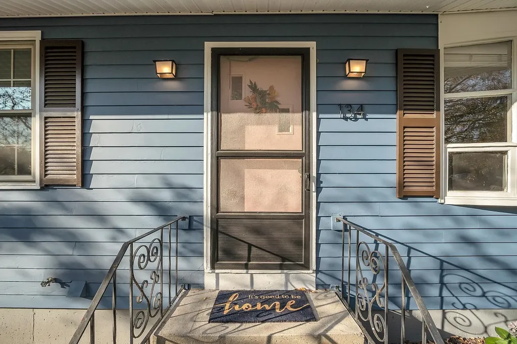 134 Brunelle Avenue Manchester NH 03103