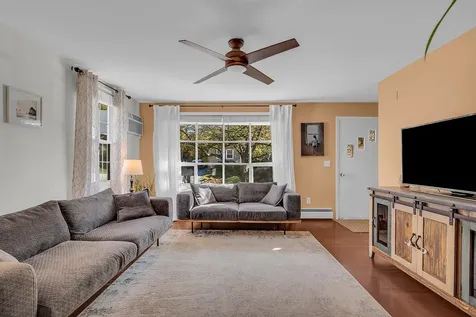 134 Brunelle Avenue Manchester NH 03103