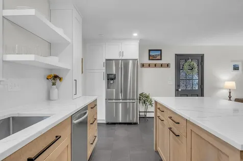 134 Brunelle Avenue Manchester NH 03103