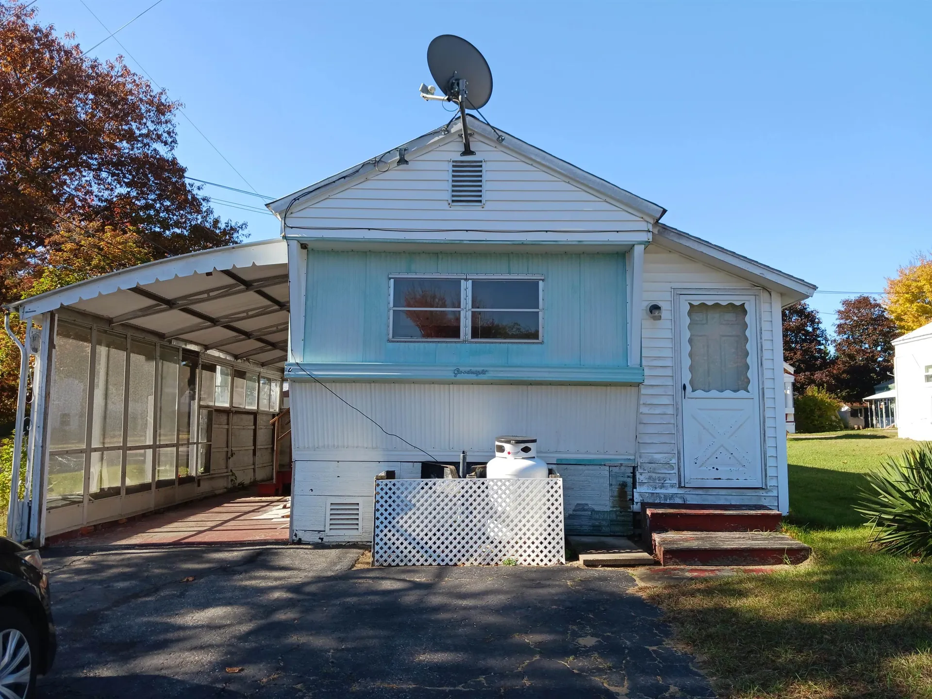 2 Lilac Lane Franklin NH 03235