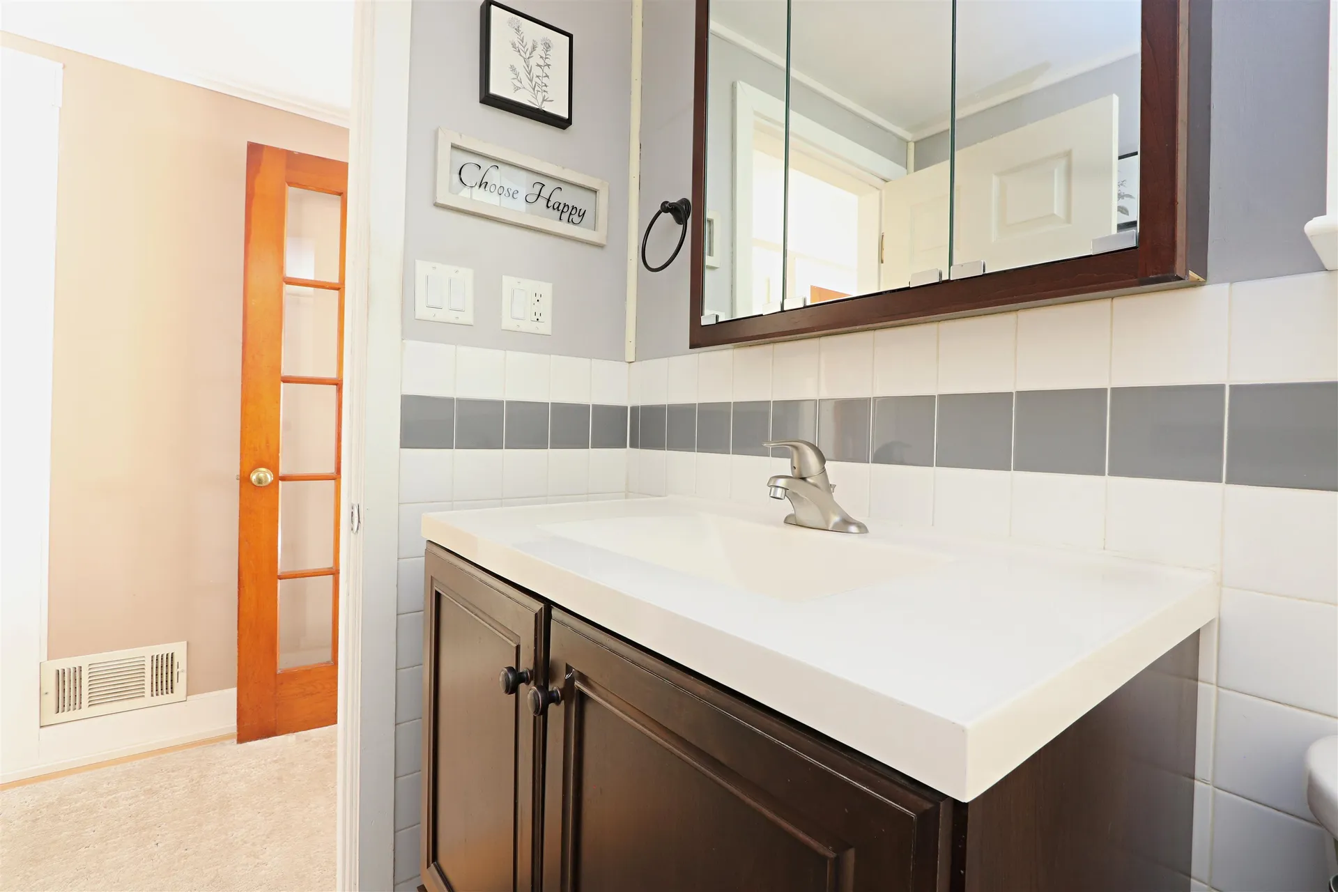 320 West Main Street Littleton NH 03561