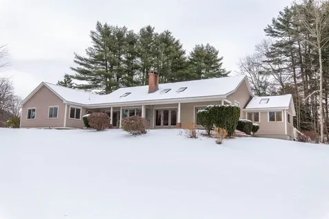 19 Sherwood Meadows Pembroke NH 03275
