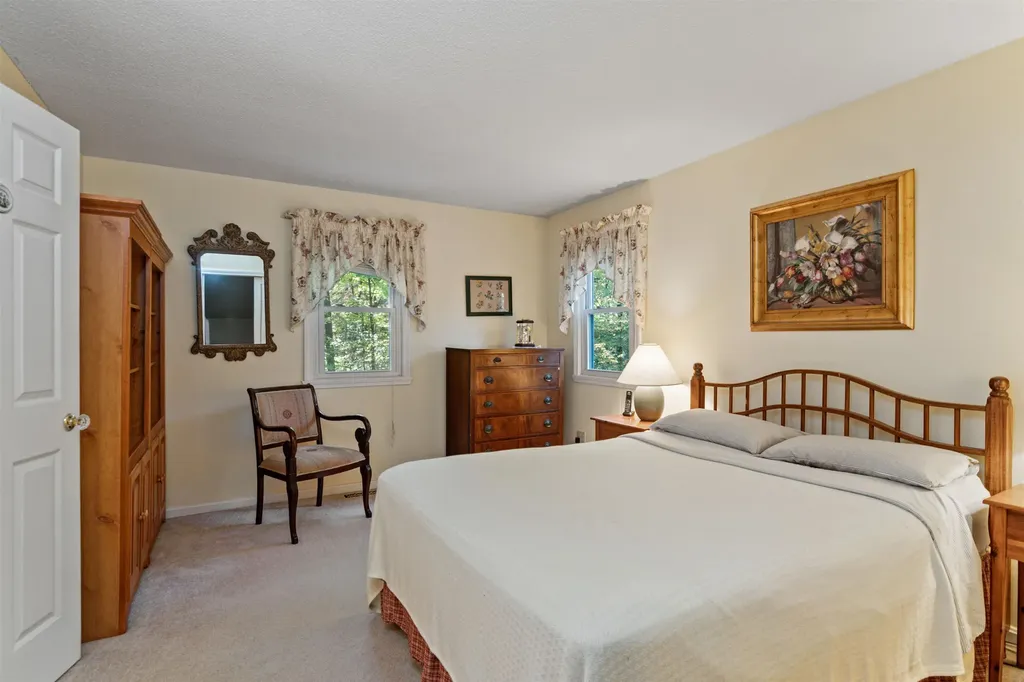 423 Oak Circle Colchester VT 05446