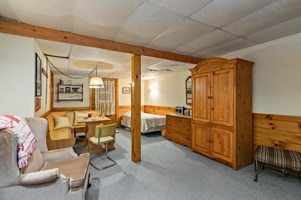 423 Oak Circle Colchester VT 05446