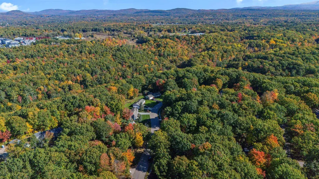 423 Oak Circle Colchester VT 05446