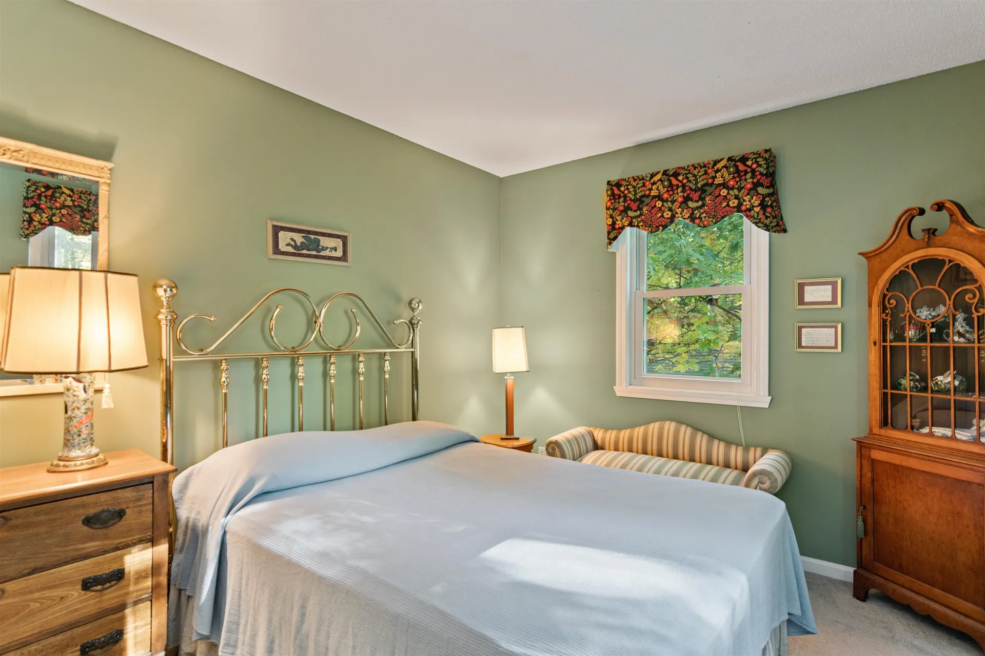 423 Oak Circle Colchester VT 05446