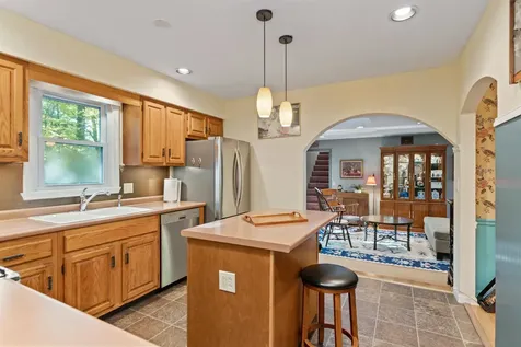 423 Oak Circle Colchester VT 05446