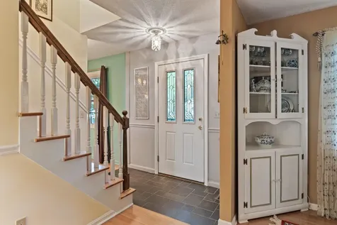 423 Oak Circle Colchester VT 05446