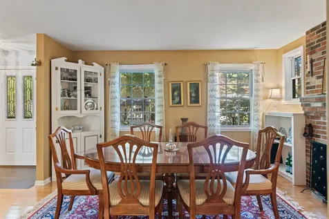 423 Oak Circle Colchester VT 05446