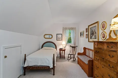 423 Oak Circle Colchester VT 05446