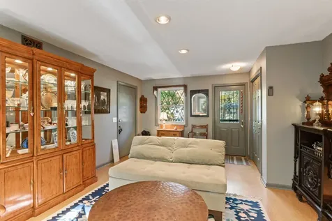 423 Oak Circle Colchester VT 05446