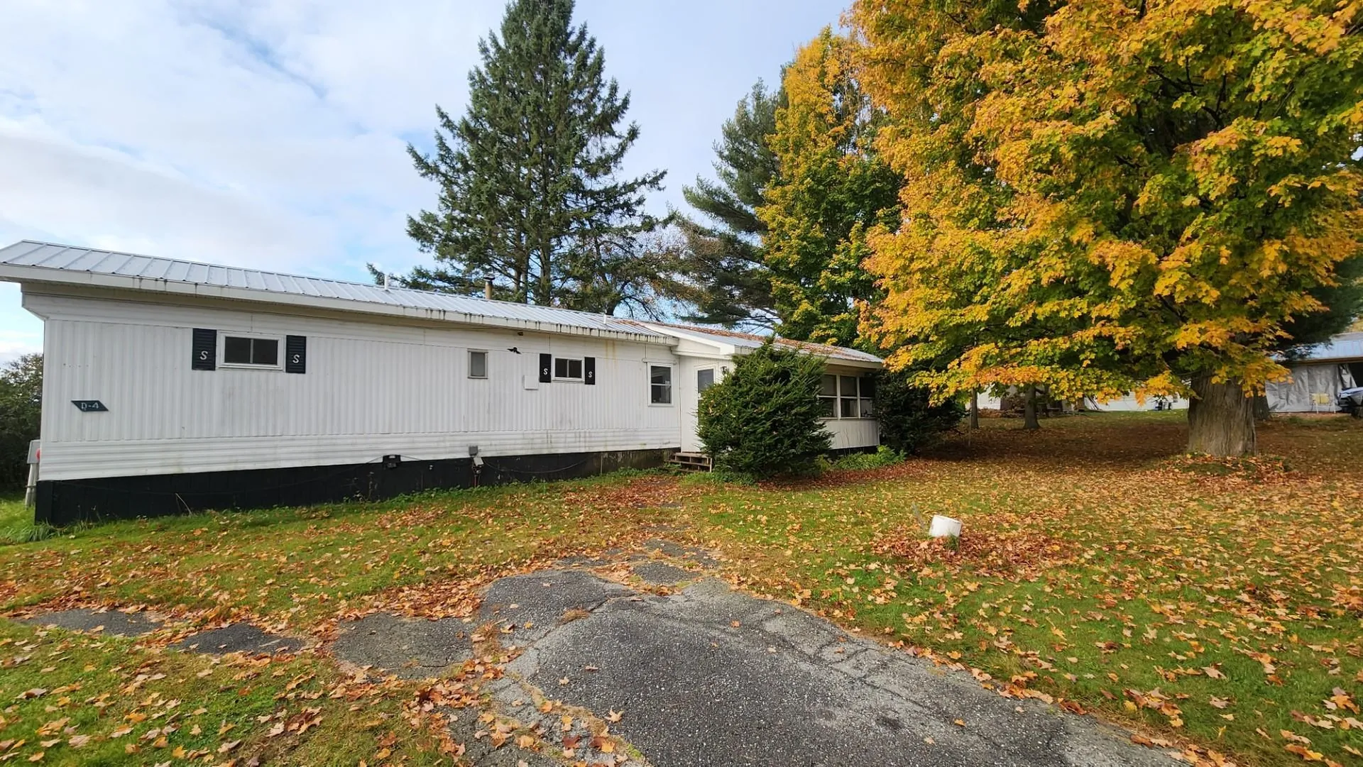 2477 Us Route 5 Derby VT 05829