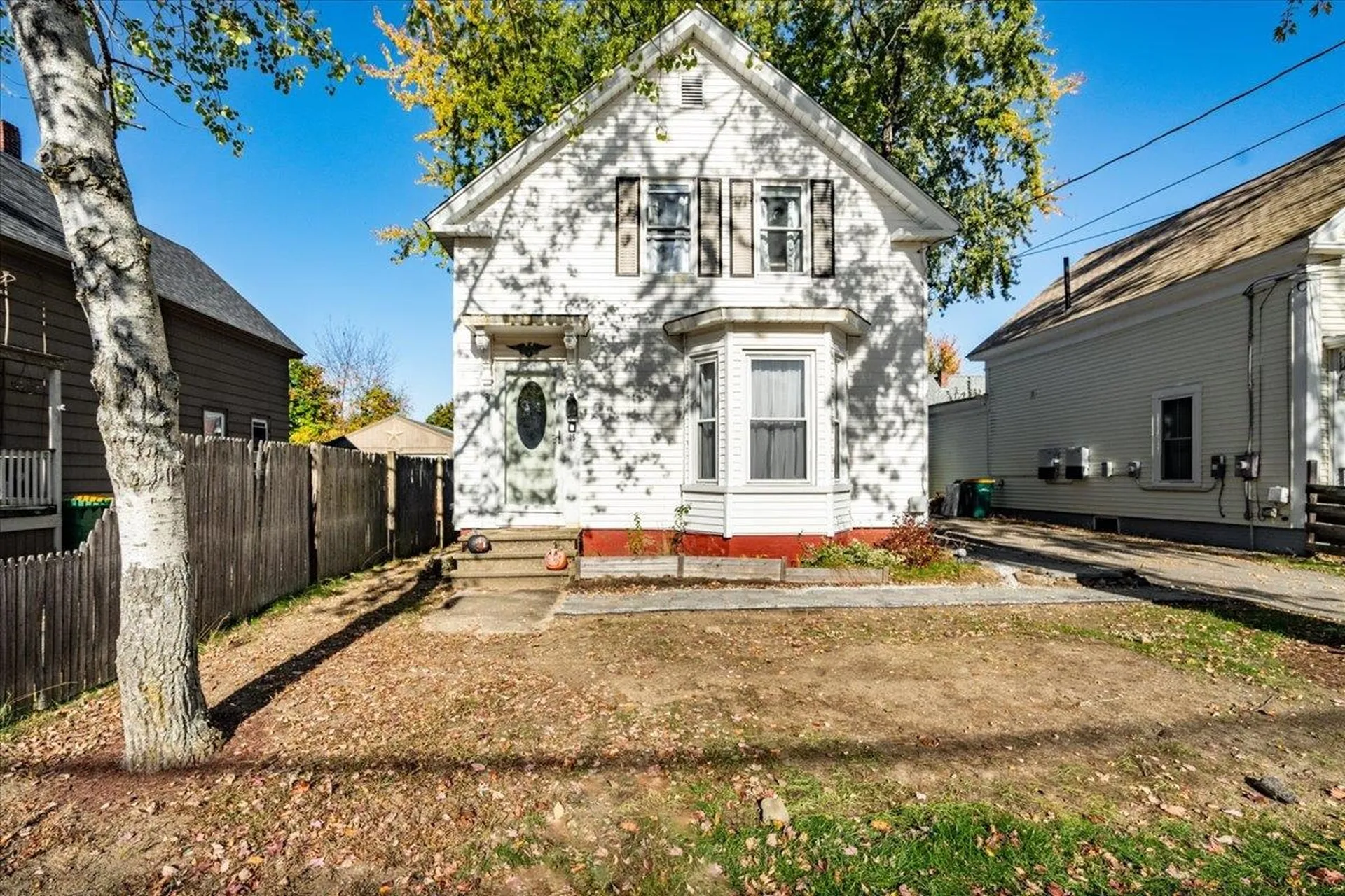 15 Allen Street Rochester NH 03867