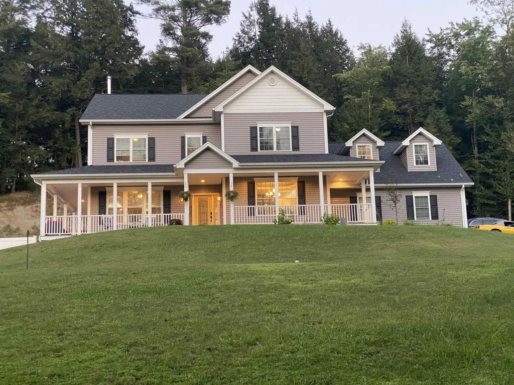 18 Woods Edge Road Fairfax VT 05454