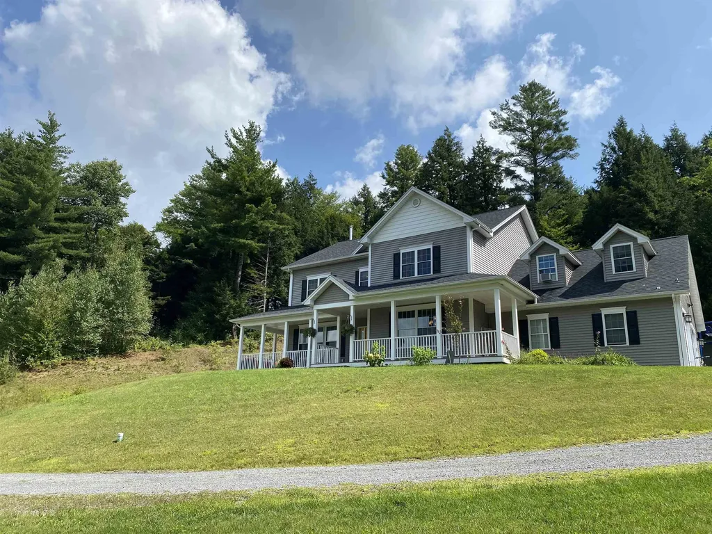 18 Woods Edge Road Fairfax VT 05454