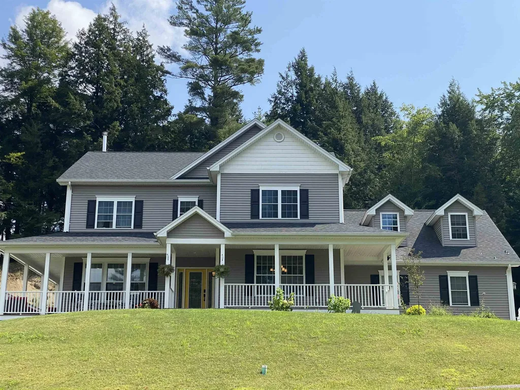 18 Woods Edge Road Fairfax VT 05454