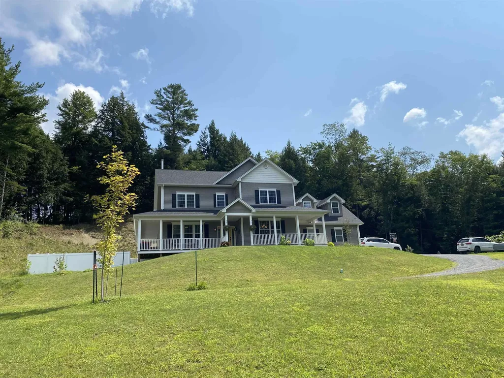 18 Woods Edge Road Fairfax VT 05454