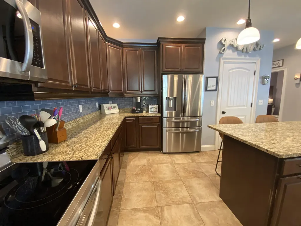 18 Woods Edge Road Fairfax VT 05454
