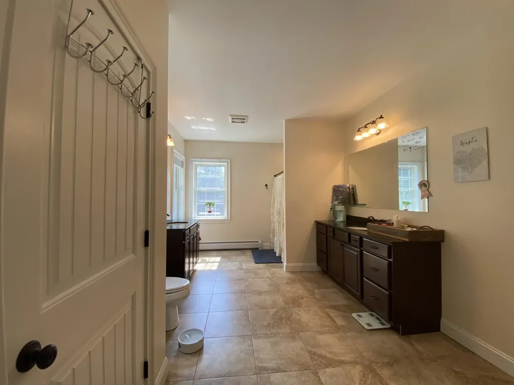 18 Woods Edge Road Fairfax VT 05454