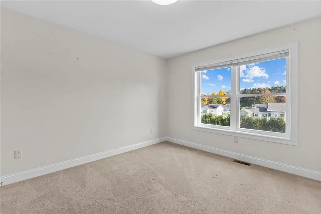 48 Chase Court Essex VT 05452