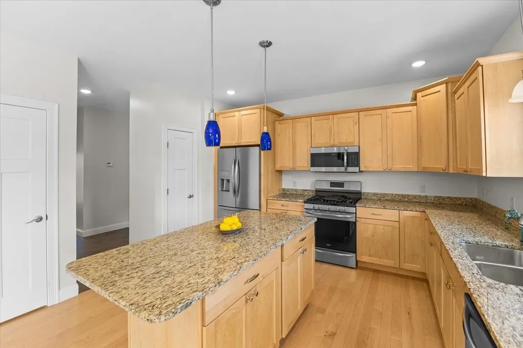 48 Chase Court Essex VT 05452