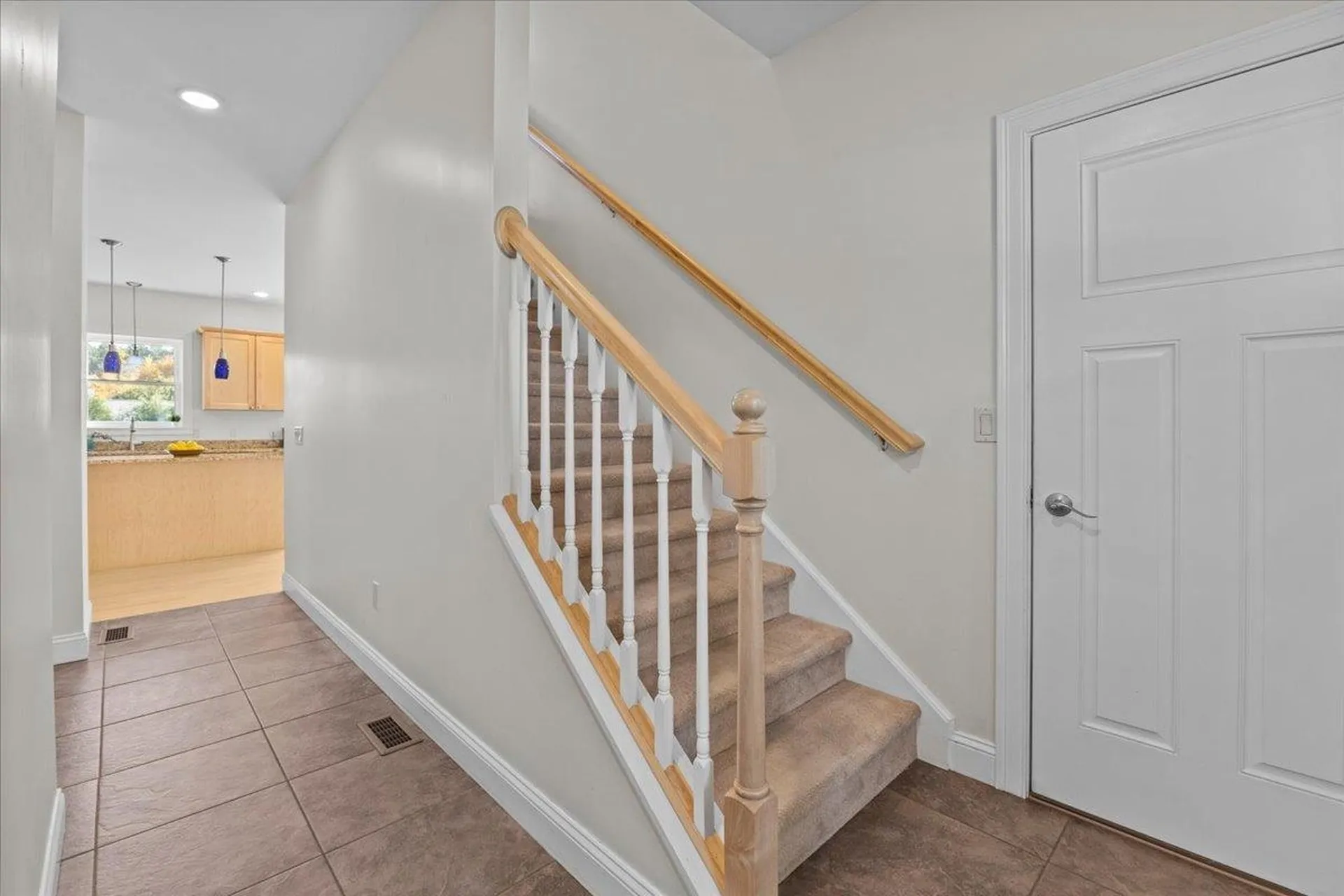 48 Chase Court Essex VT 05452