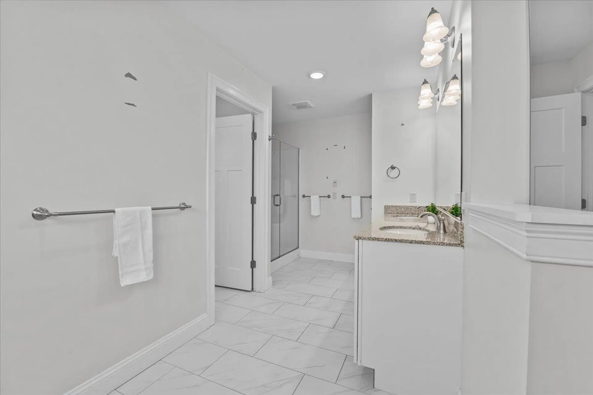 48 Chase Court Essex VT 05452