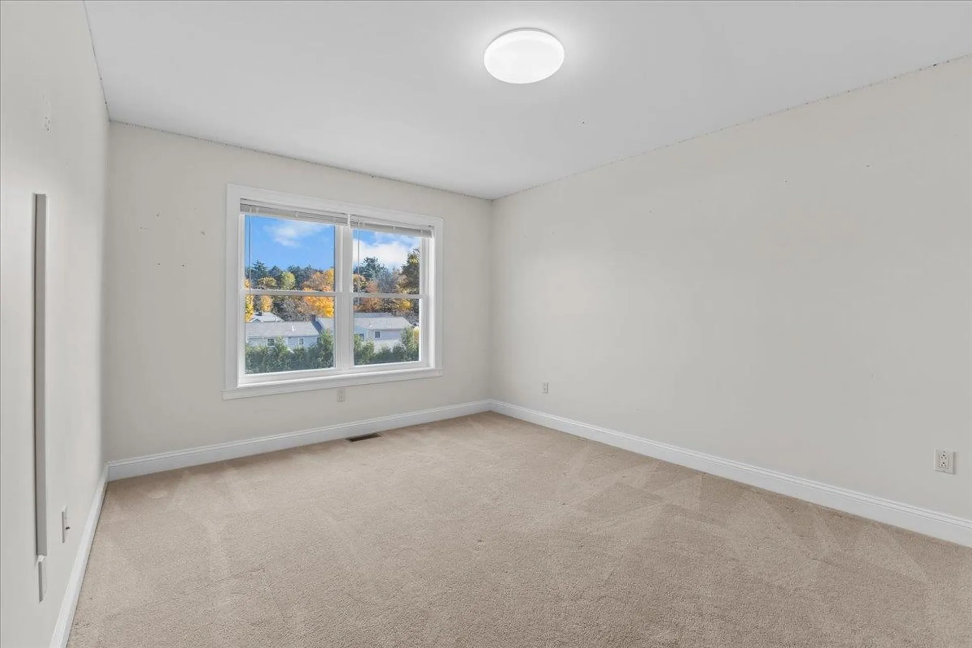 48 Chase Court Essex VT 05452