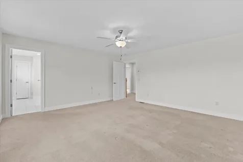48 Chase Court Essex VT 05452