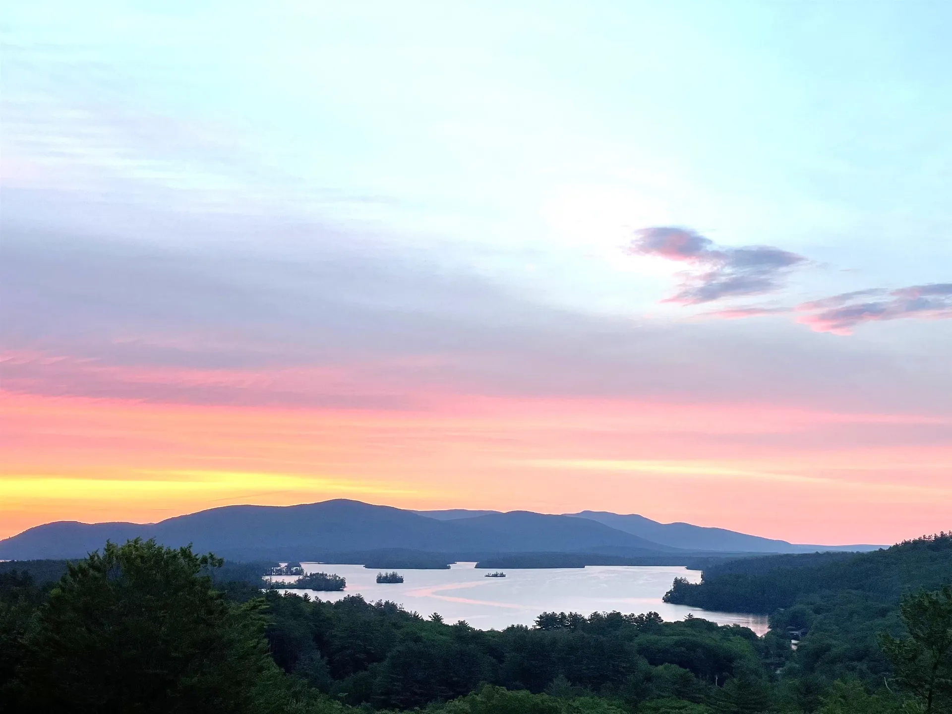 73 Maple Ridge Road Holderness NH 03245