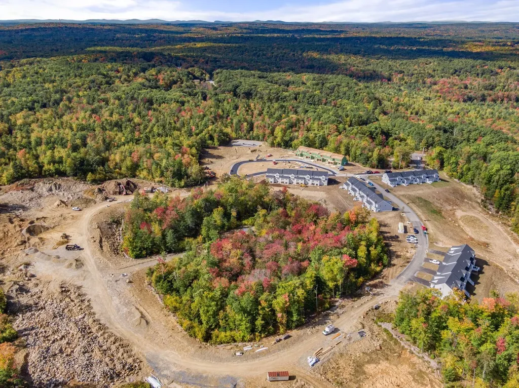 7 Brightstone Way Sandown NH 03873