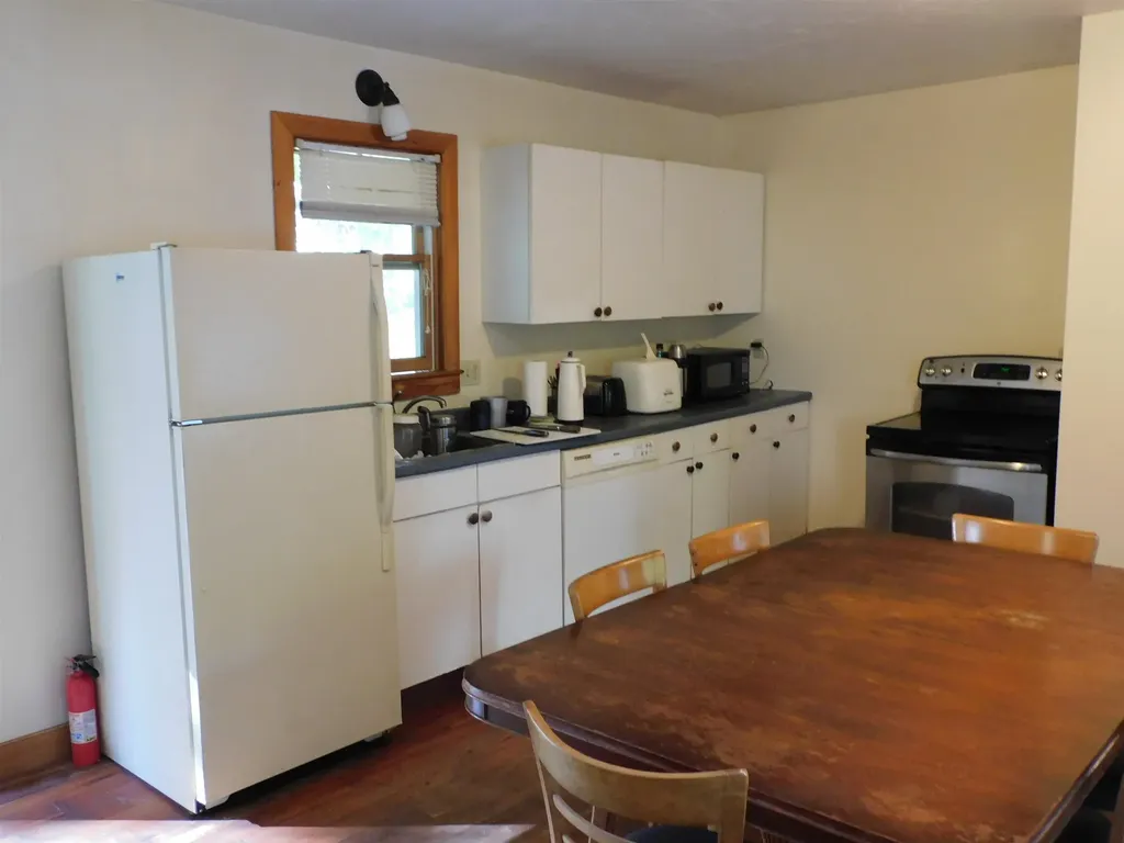 26 Winter Street Plymouth NH 03264