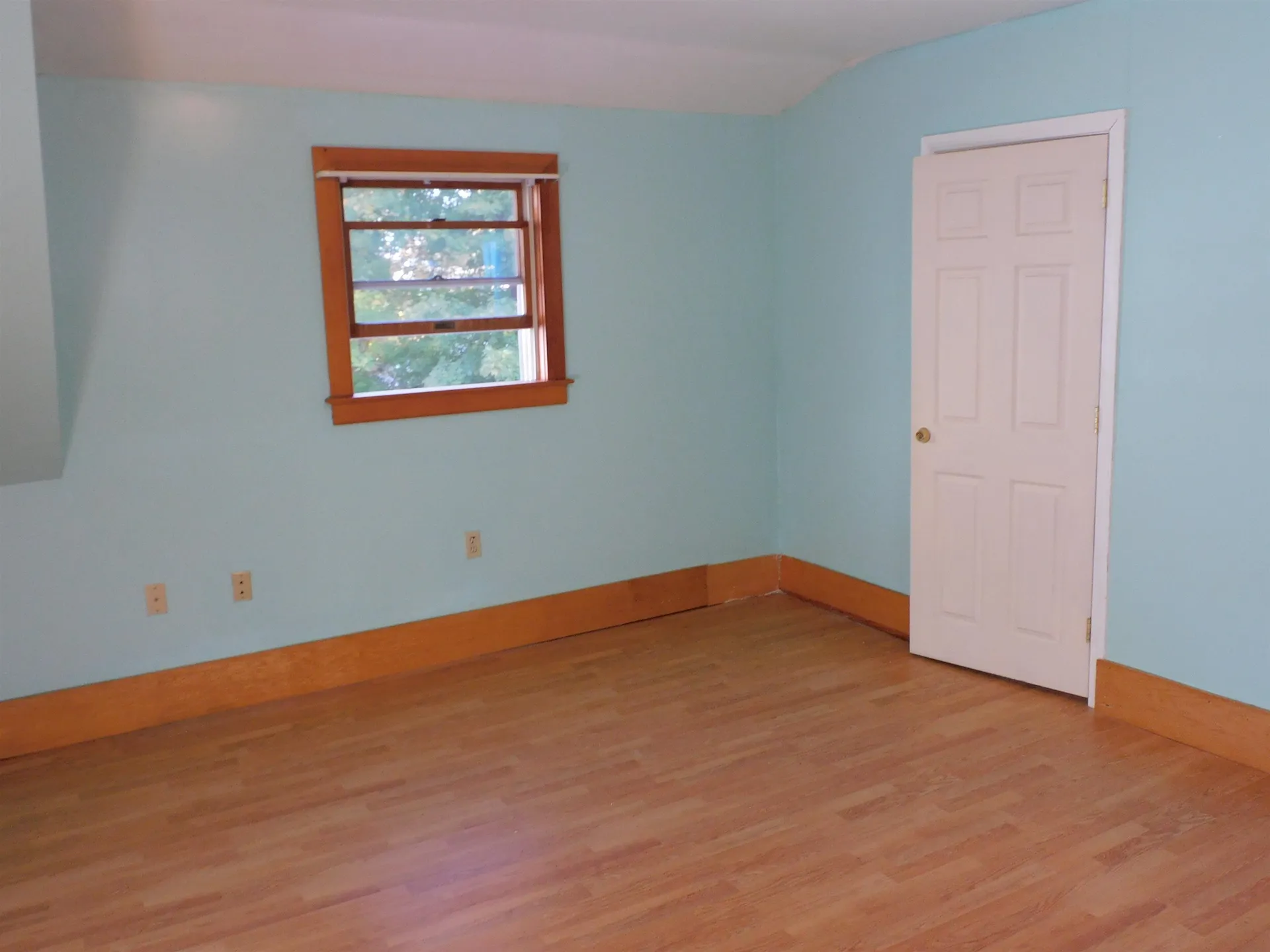 26 Winter Street Plymouth NH 03264