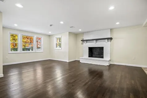 54 Adams Avenue Seabrook NH 03874