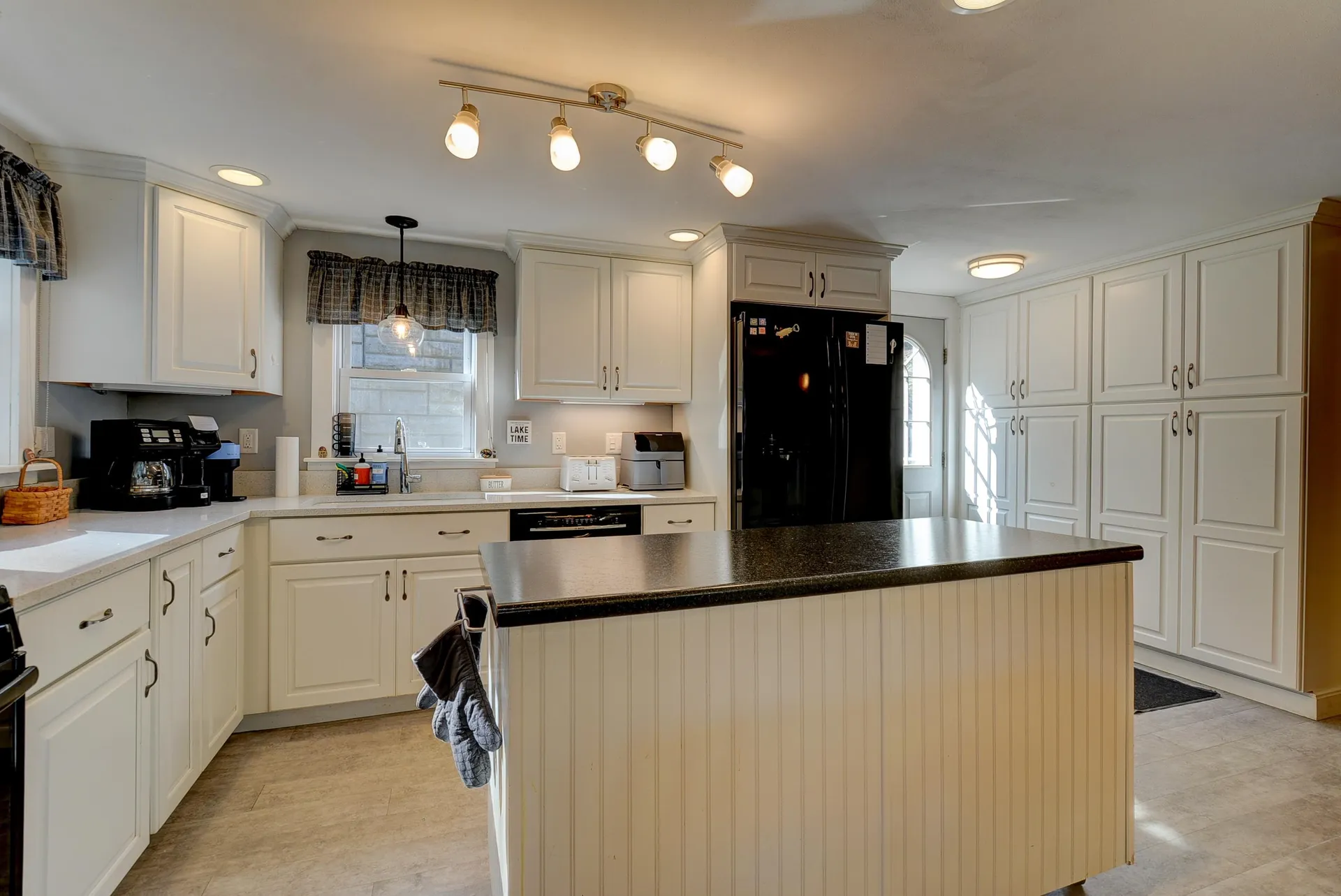 280 Beverly Hills Drive Wakefield NH 03830